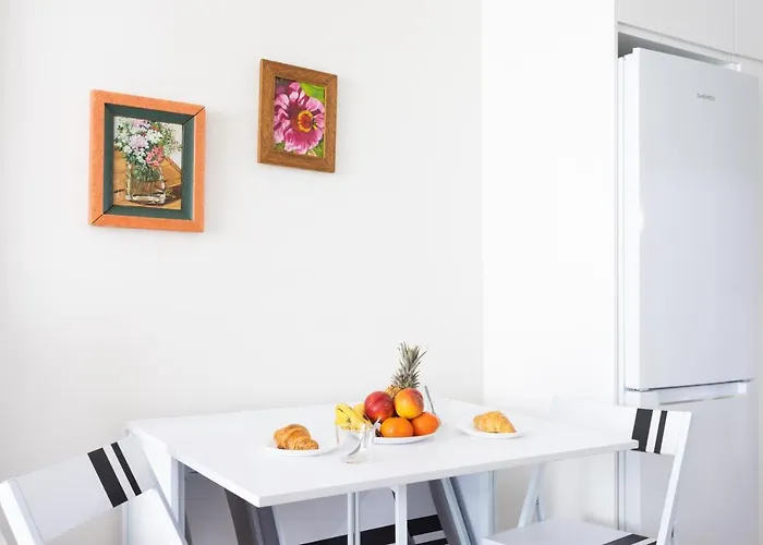 Home2book Sea View Daire *